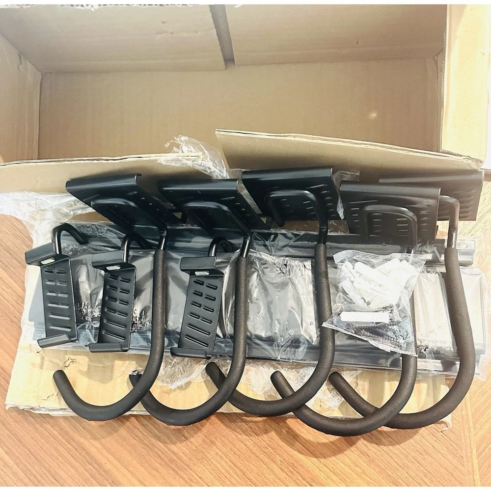 Does Not Apply garage required hanger